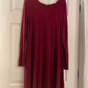 Set of 4 size medium Old Navy Dresses